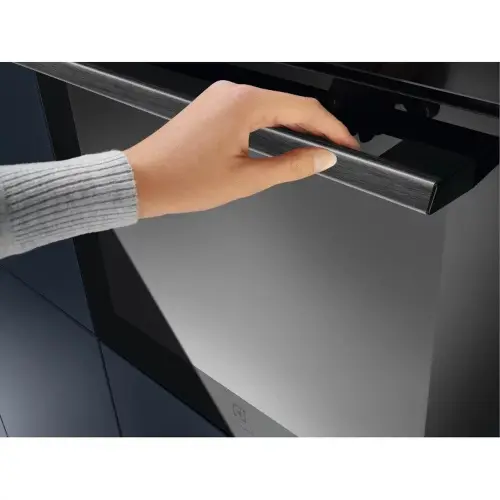 Electrolux rerna EOC8P39WZ (TMD)