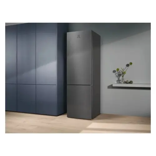 Electrolux frižider LNT5ME36U1