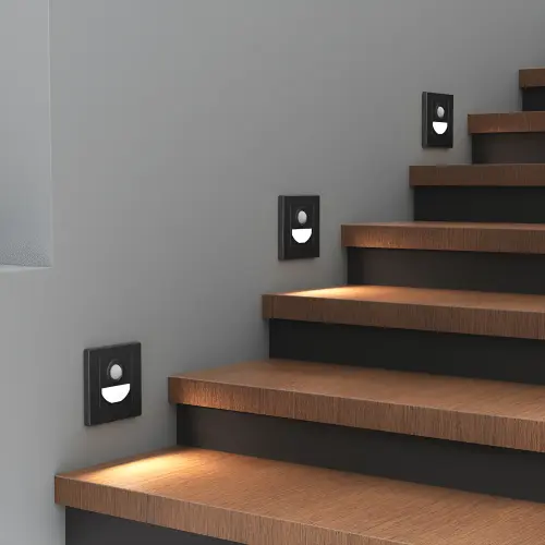 Braytron LED Stepenišna Svetiljka sa Senzorom 1.5W Crna CCT BH07-00381