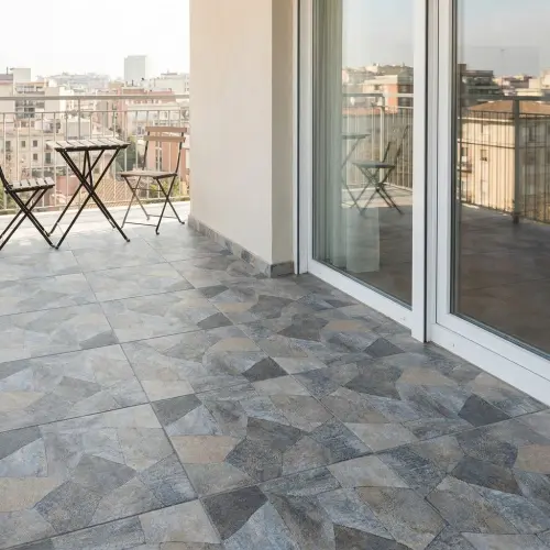 Zorka Calabria Grigio 33x33 8mm R10
