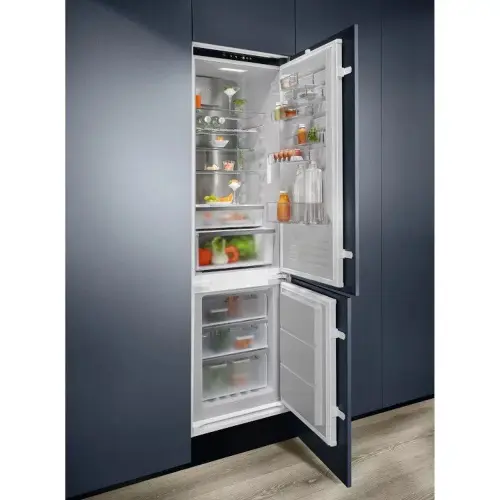 Electrolux frižider ENC8MC19S