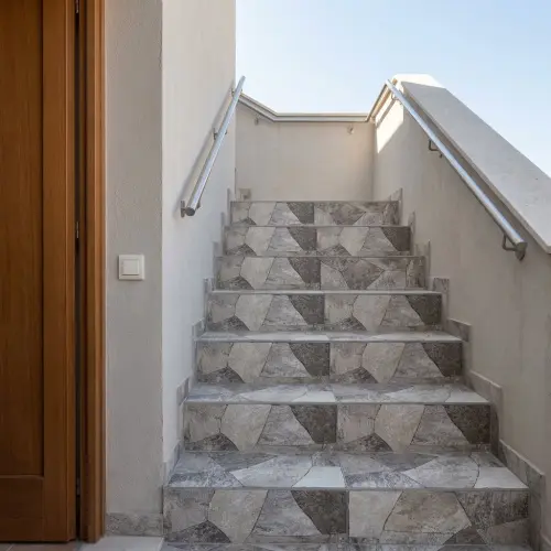 Zorka Calabria Grigio Scuro 33x33 8mm R10