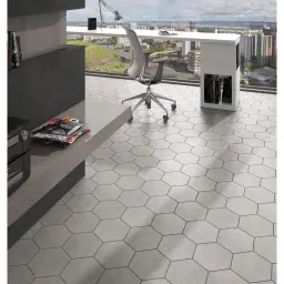 Traffic Silver Hex 25 250x220 Akl. 1,04